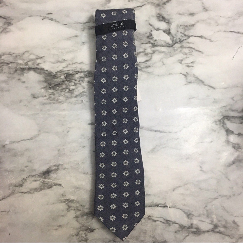 Joes Collection Floral Daisy Tie
